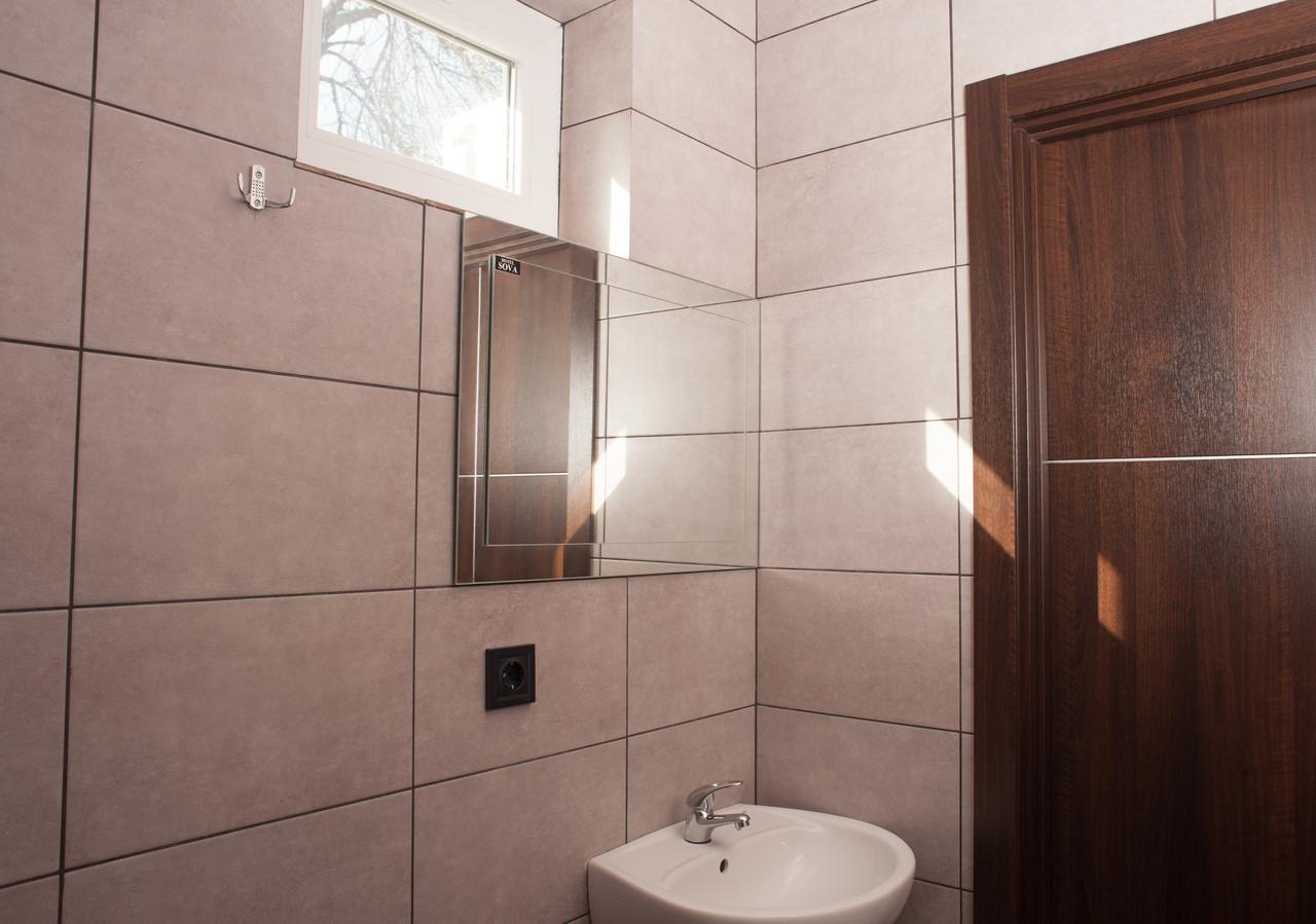 Sova Hotel Одеса Екстериор снимка