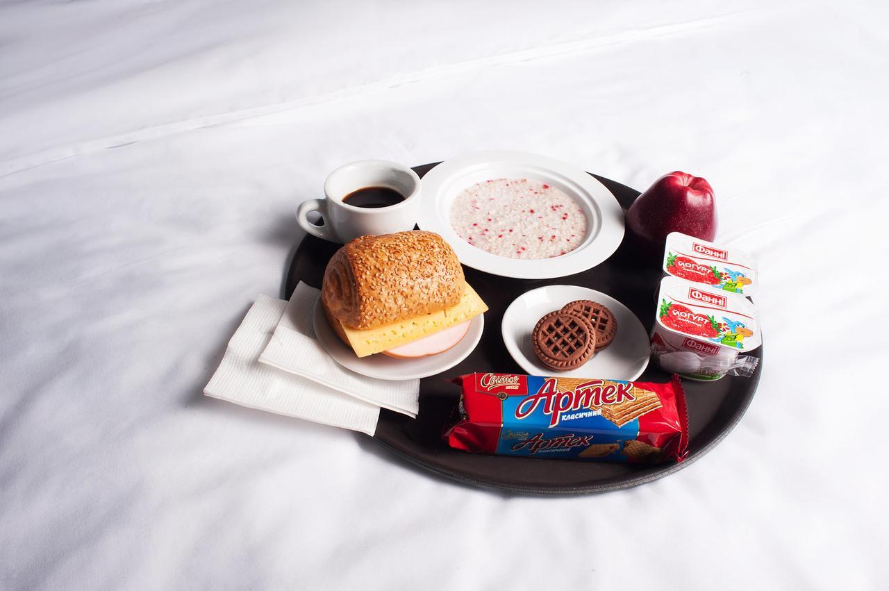 Sova Hotel Одеса Екстериор снимка